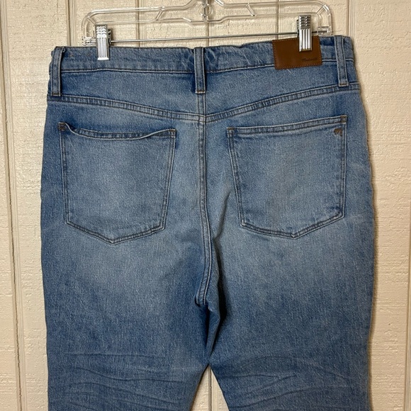 Madewell Cali Demi Boot Jeans in Dory Wash, size 31. - Picture 5 of 9